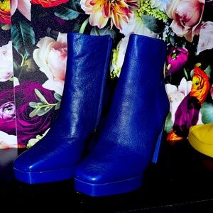 Jessica Simpson Womens Vilatta Block Heel Booties